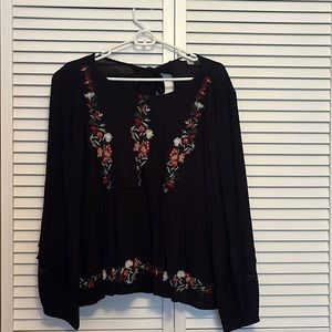 Black Floral Long-Sleeved Blouse